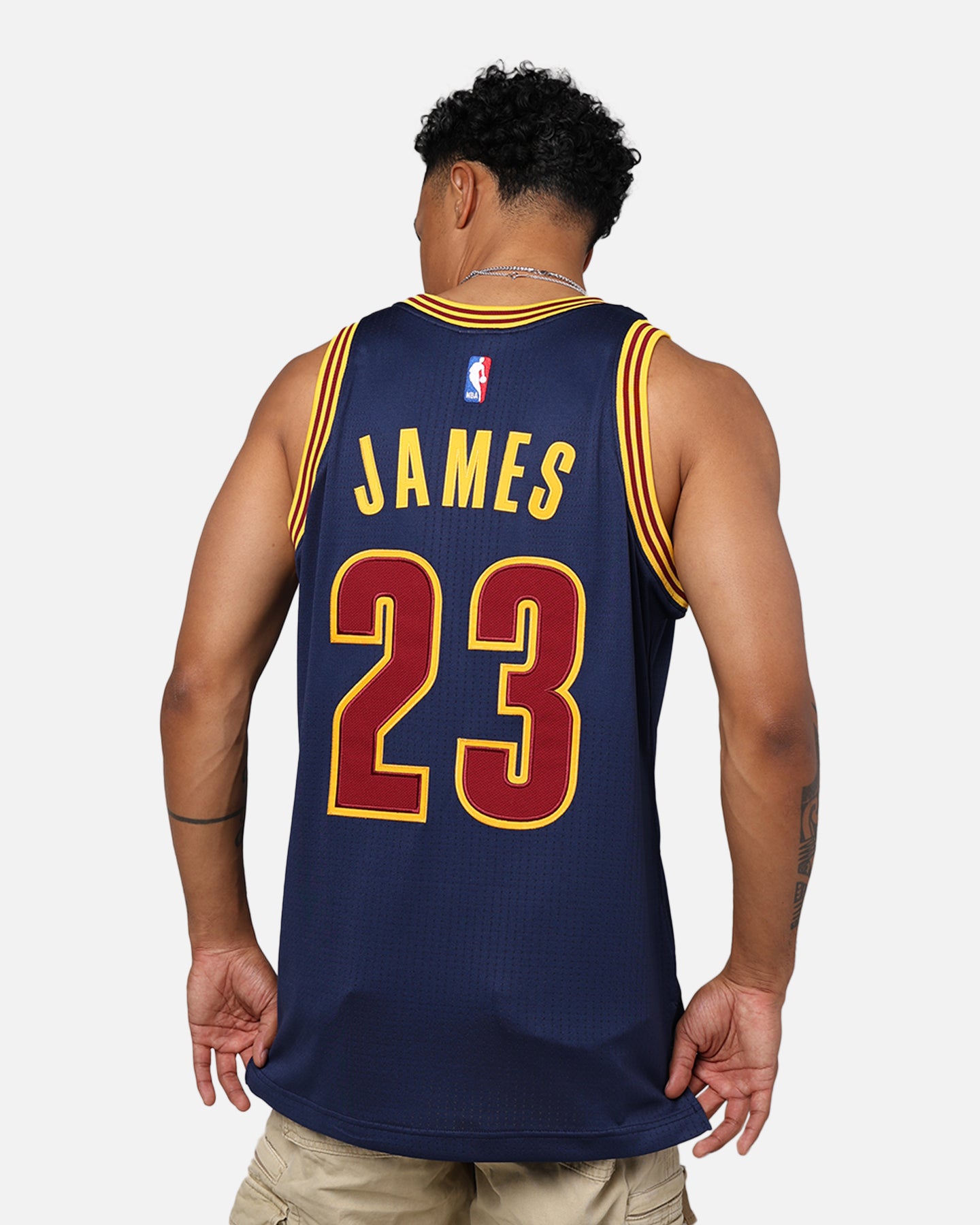 lebron james authentic cleveland cavaliers jersey