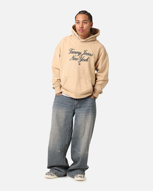 Tommy Jeans TJM Luxe Serif Relax Hoodie Tawny Sand