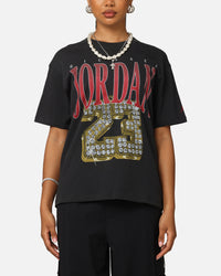 Jordan Women's Heritage Graphic T-Shirt Off Noir/Gym Red