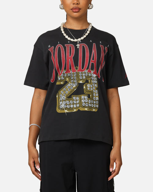 Jordan Women's Heritage Graphic T-Shirt Off Noir/Gym Red