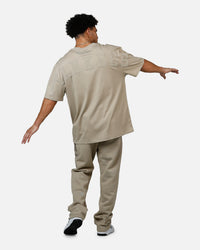 Pro Standard New York Yankees Wingspan T-Shirt Taupe