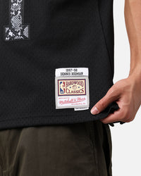 Mitchell & Ness Chicago Bulls Dennis Rodman '96-97 Leather Elegance Swing Jersey Black