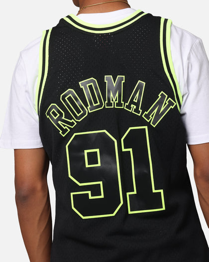 Mitchell & Ness Chicago Bulls Dennis Rodman 'Volt' 1995 Swing Jersey Black/Yellow