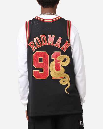 Mitchell & Ness Chicago Bulls Dennis Rodman 1997 Swingman Jersey Black/Gold