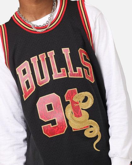 Mitchell & Ness Chicago Bulls Dennis Rodman 1997 Swingman Jersey Black/Gold