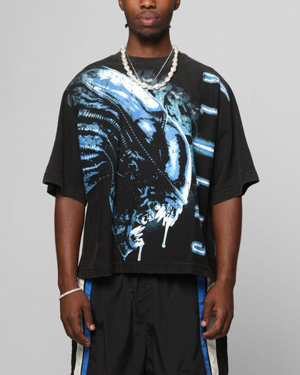 Loiter Alien It's War Boxy T-Shirt Washed Black