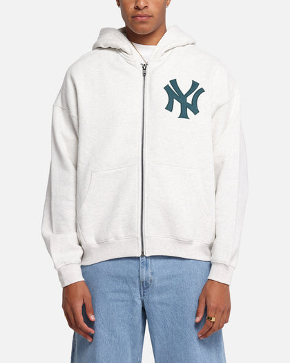 Majestic Athletic New York Yankees Arch FZ Boxy Hoodie White Marle