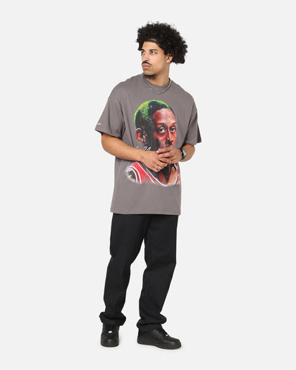 Mitchell & Ness Chicago Bulls Dennis Rodman Big Head T-Shirt Charcoal Grey