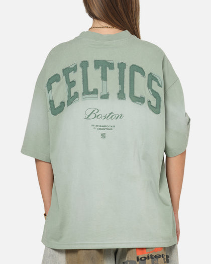 Mitchell & Ness Boston Celtics Big Oversized Logo T-Shirt Orchid Tint