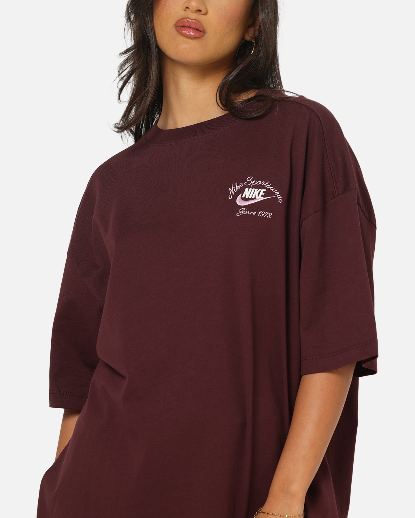 maroon nike shirt women's