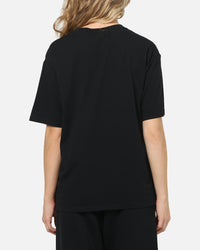 Jordan Women's Flight Graphic Kiss T-Shirt Black/White
