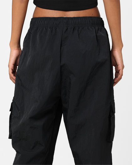 Nike Women's Sportswear Essential High-Rise Woven Cargo Pants Black/White