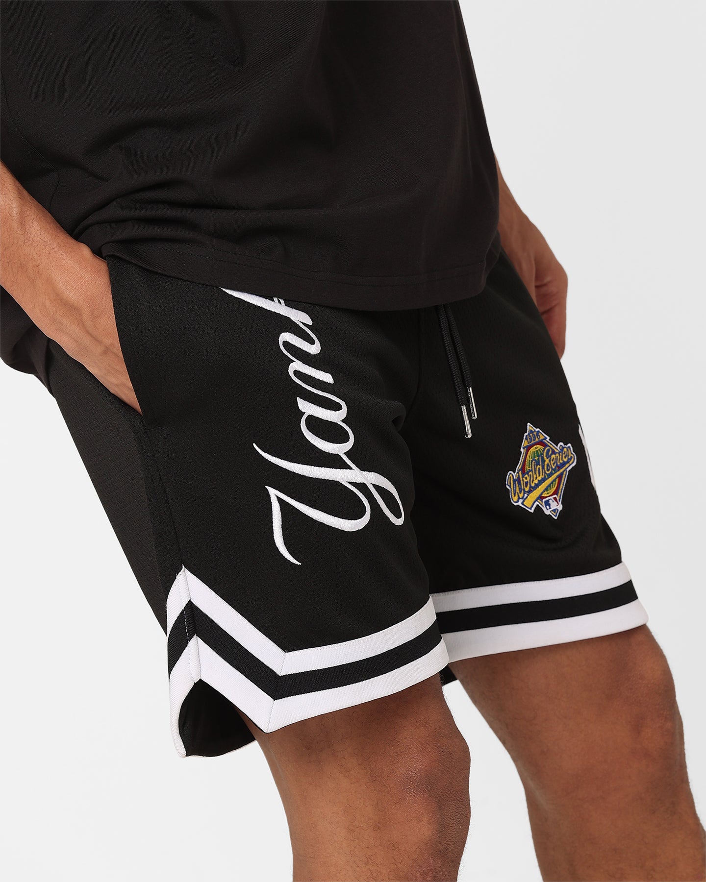New Era New York Yankees Mesh Shorts Black | Culture Kings NZ
