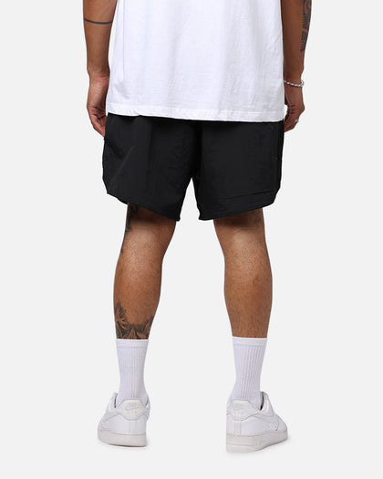 Loiter Flowerbed Walk Shorts Black