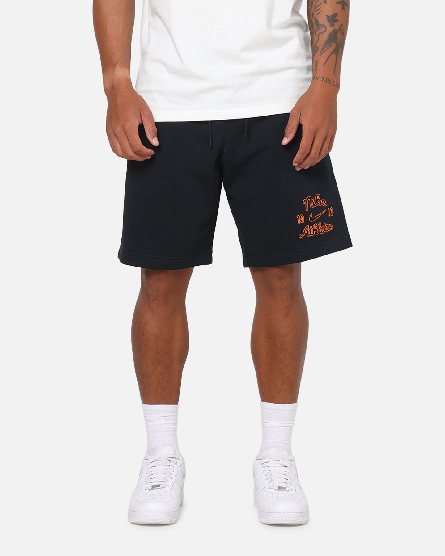 nike club essentials shorts