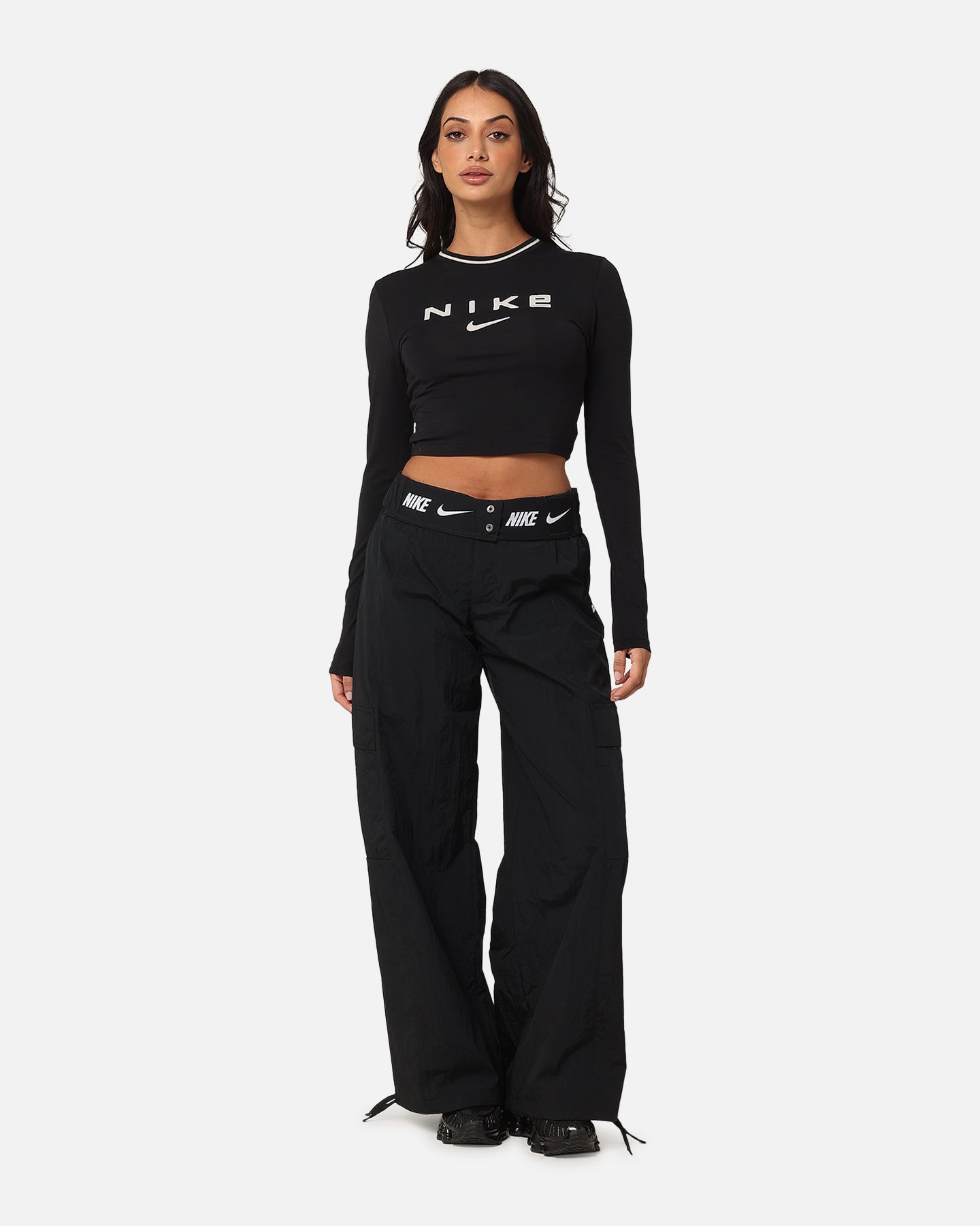 nike woven cargo pants women's