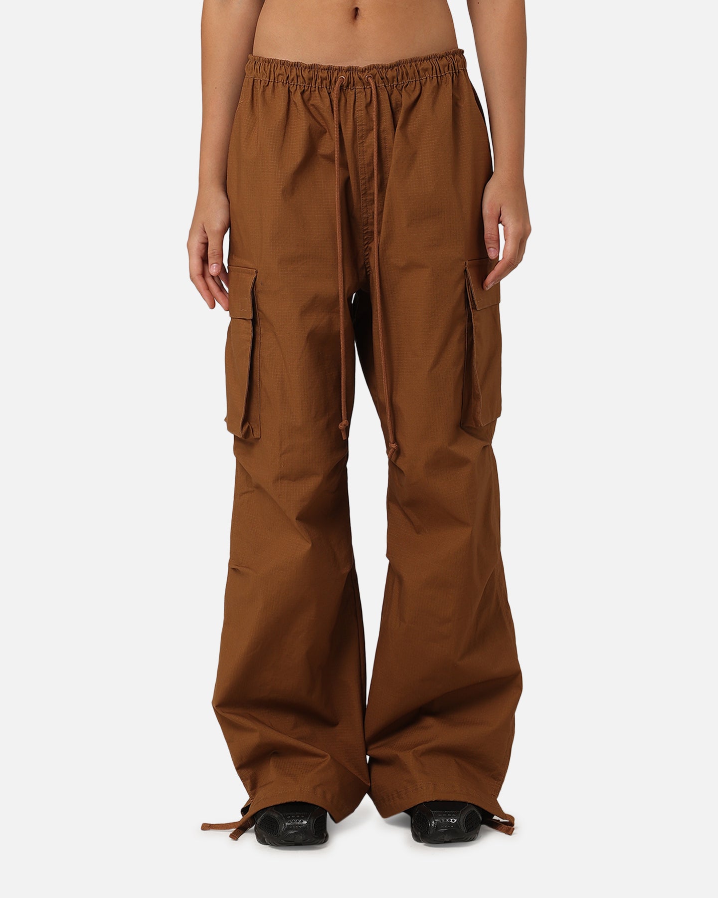 nike brown cargo pants