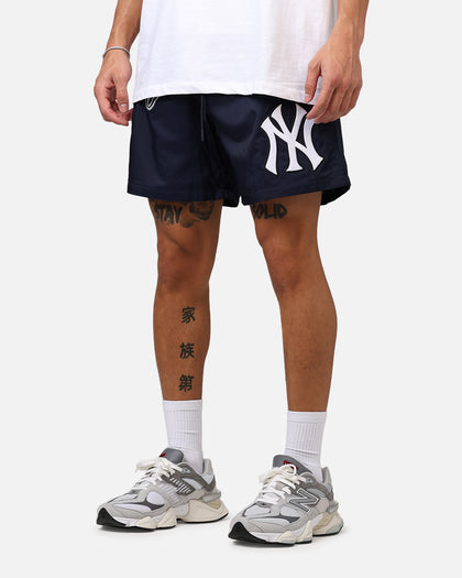 Pro Standard New York Yankees Classic Woven Shorts Midnight Navy