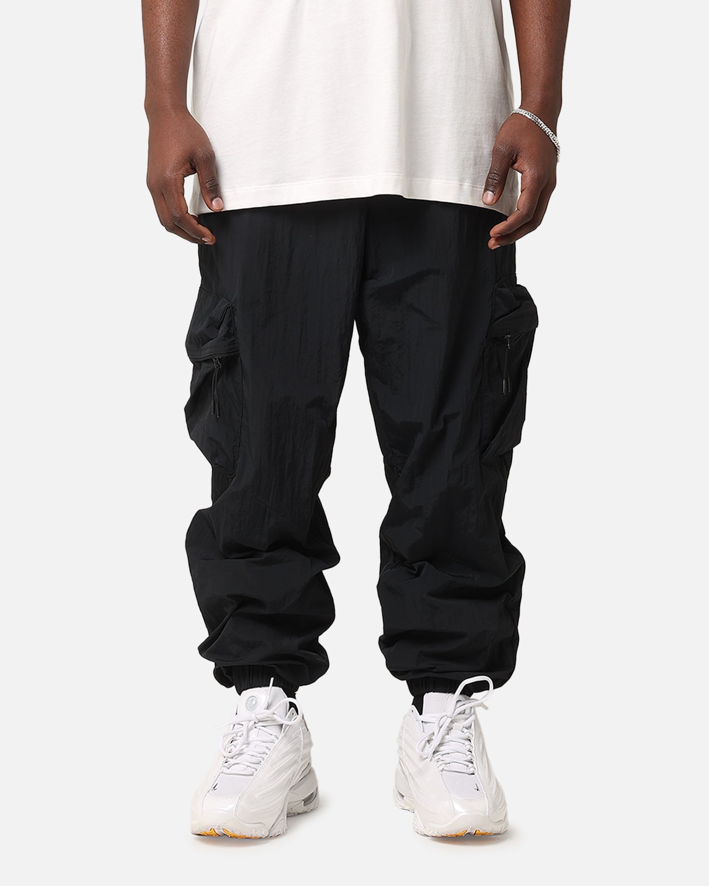 Nike Tech Woven Cargo Pants Black/Black | Culture Kings NZ