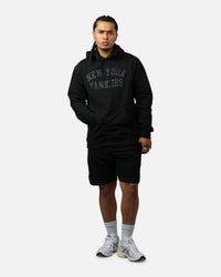 New Era New York Yankees Logo Select Shorts Black/Black