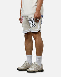 New Era New York Yankees 'Logo Select' Summer Shorts Stone