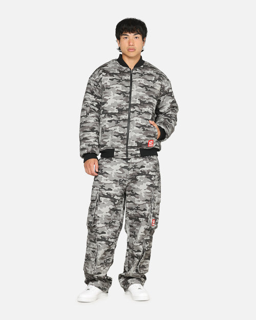 Carre Camo Baggy Pants Black Camo
