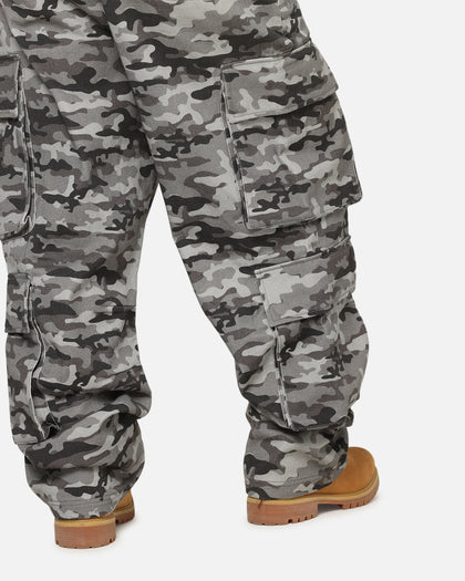 Carre Camo Baggy Pants Black Camo