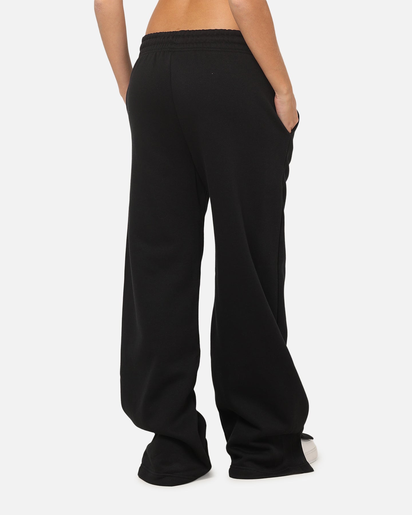 Nike Women's Sportswear Phoenix Fleece High Waisted Wide Leg Sweat