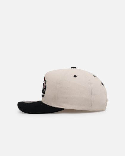 Mitchell & Ness Los Angeles Lakers 'I Love This Game' Pro Pinch Snapback Natural/Black