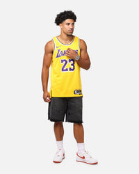 Nike Los Angeles Lakers Lebron James Dri-FIT Swingman Jersey Amarillo