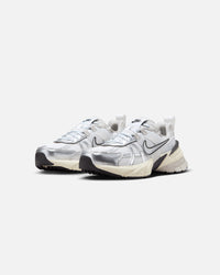 Nike Women's V2K Run Summit White/Metallic Silver