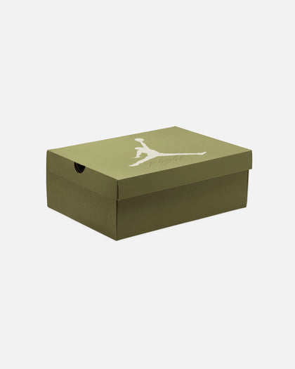 Jordan Spizike Low "Chinese New Year" Sail/Metallic Gold