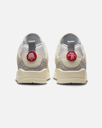 Jordan Spizike Low Sail/University