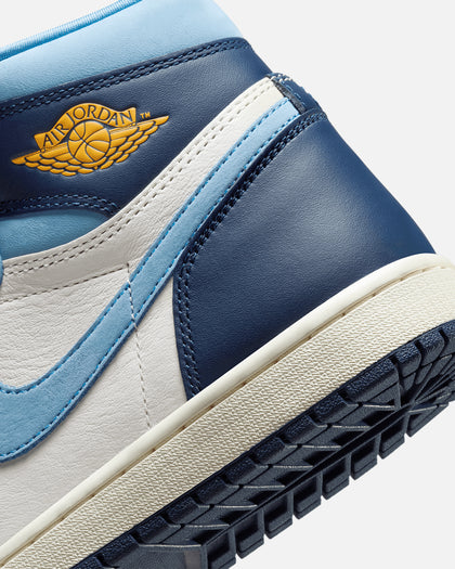 Jordan Women's Air Jordan 1 Retro High OG "First In Flight" University Blue