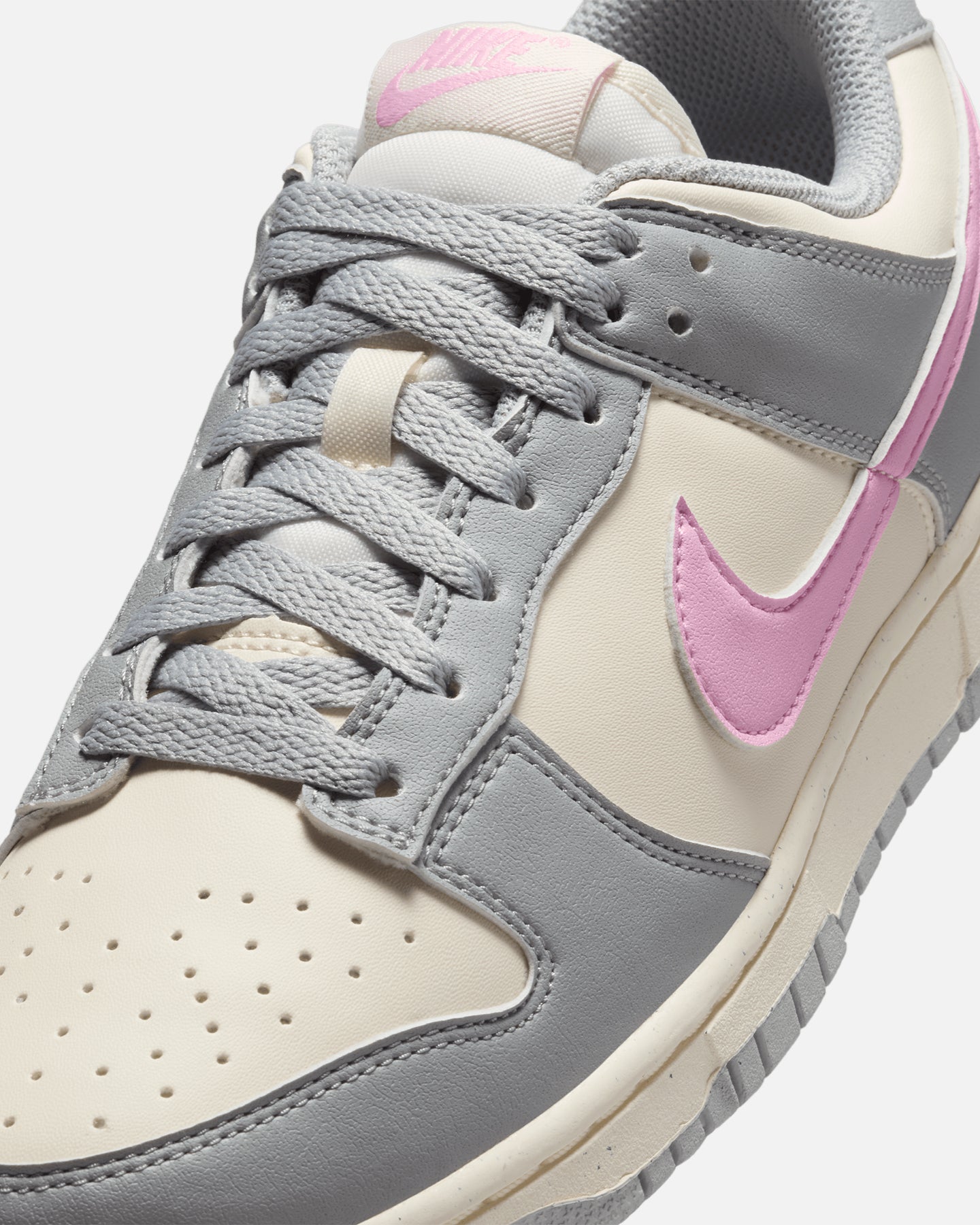 grey pink dunk