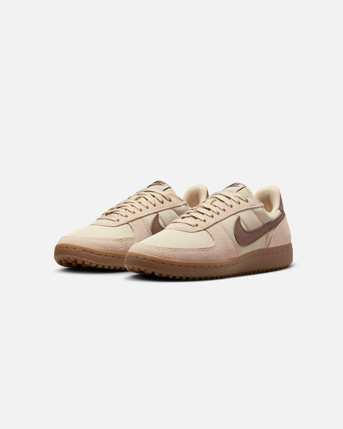 Nike Women's Field General Beach