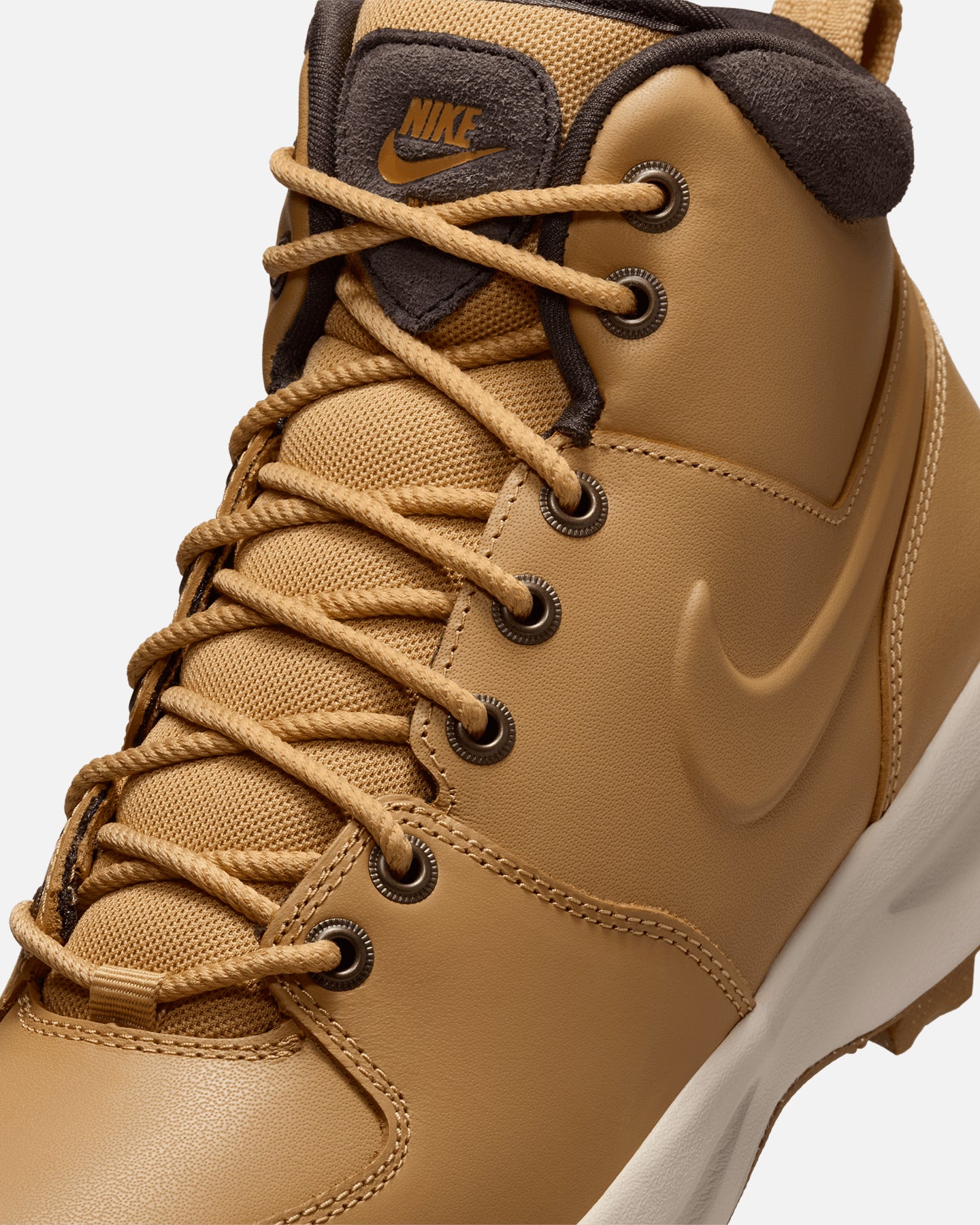 nike manoa leather outfit