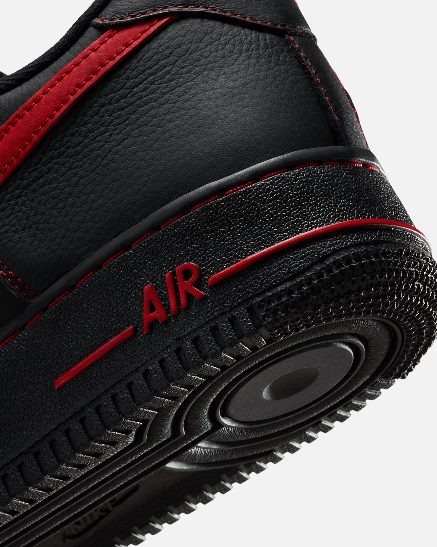 nike air force 1 07 leather red