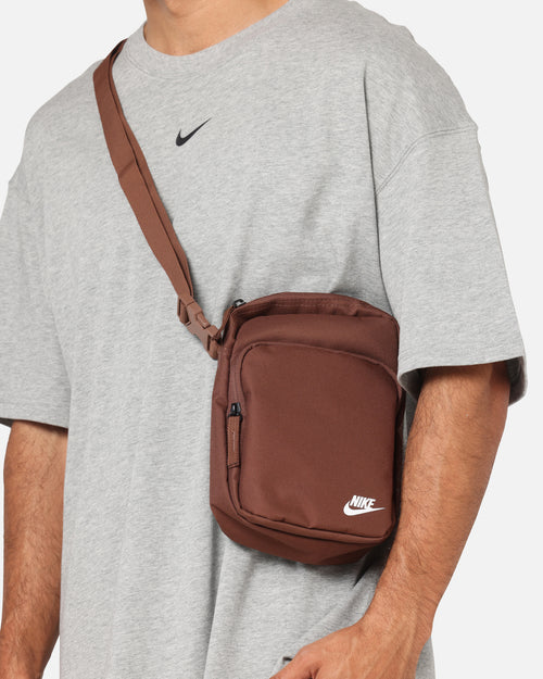 Nike Heritage Crossbody Bag Brown