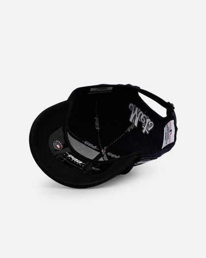 Pro Standard New York Mets 'Polished Hardware' Pro Pinch Strapback Navy