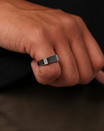 Saint Morta Adrian Bar Signet Ring White Gold