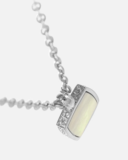 Saint Morta Pearl Square Pendant Chain White Gold