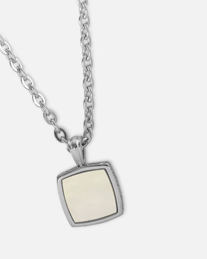 Saint Morta Pearl Square Pendant Chain White Gold