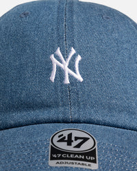 47 Brand New York Yankees 'Baserunner' 47 Clean Up Strapback Denim