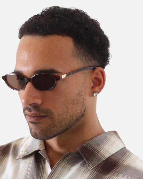 Le Specs Duskfall Sunglasses Tort