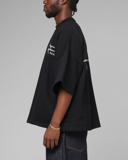 Loiter Ultra Hybrid Premium T-Shirt Black