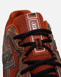 New Balance 740 Brown