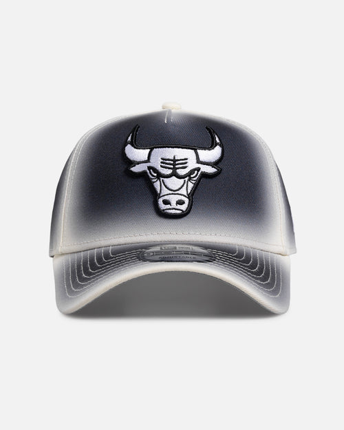 New Era Chicago Bulls 'Gradient Edge Reverse' 9FORTY A-Frame Snapback Black/White