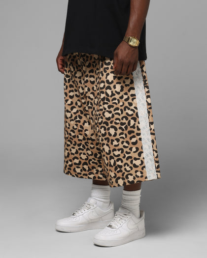 Loiter Lace Jorts Leopard