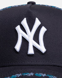New Era New York Yankees 'Floral Rose Chain' 9FORTY A-Frame Snapback Official Team Colour
